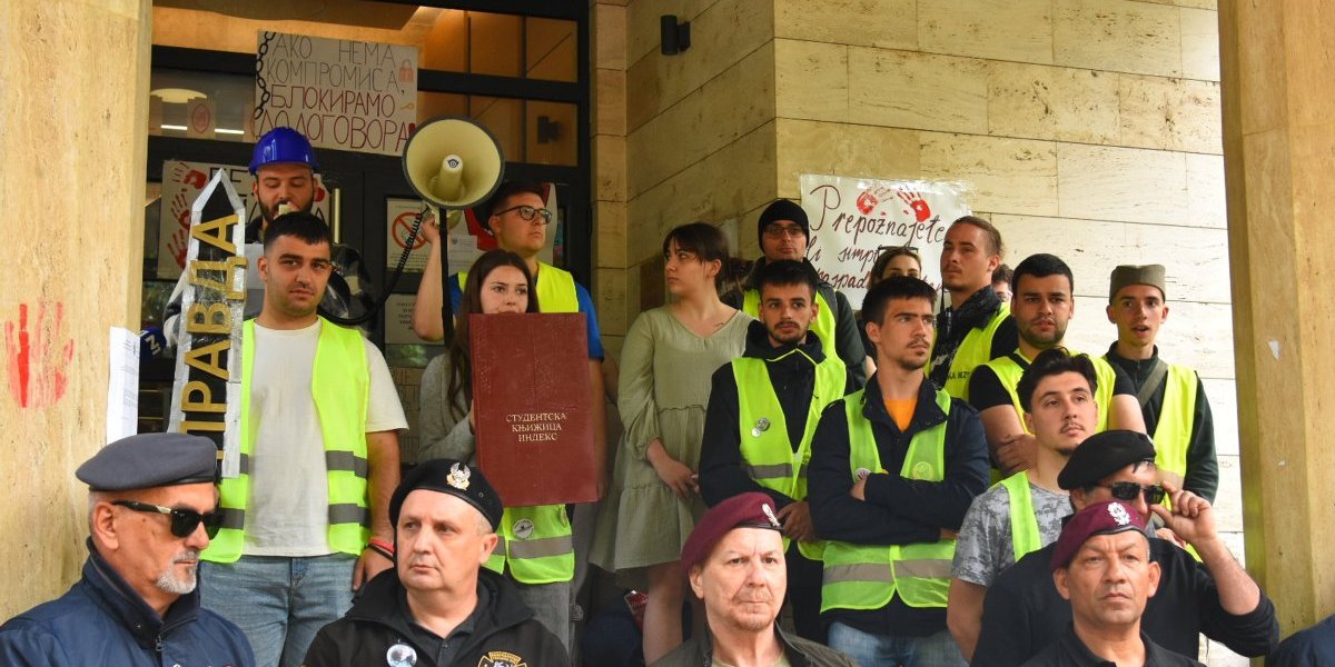 Blokaderi, teroristi, foteljaši, a sad su postali i falsifikatori! Plenumaši lažirali glasanje o zahtevu za izbore! (FOTO)