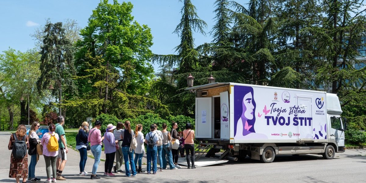 Veliko interesovanje za karavan "Tvoj štitna, tvoj štit"! Za nedelju dana više od 700 pregleda: Besplatni pregledi štitne žlezde uz podršku Fondacije Mozzart