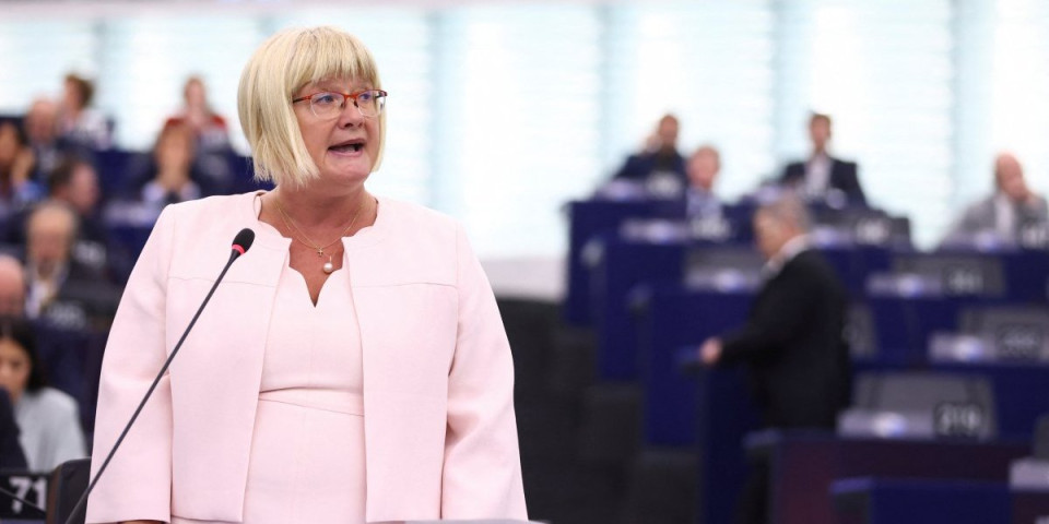 Evroposlanica Gal tokom rasprave u EP: Izveštaj o Srbiji politički pristrasan i neuravnotežen!