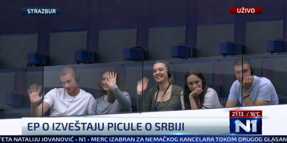 Poruka studentima u blokadi iz EP: Morate priznati krivicu Srbije za agresiju na Hrvatsku devedesetih godina!