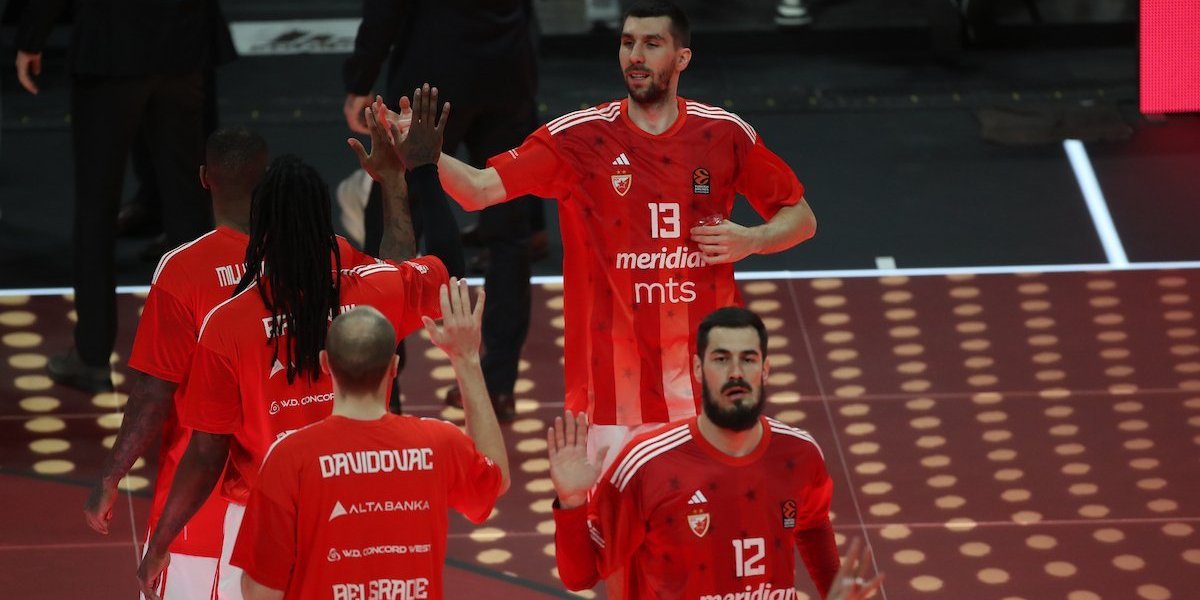 Alarm u Crvenoj zvezdi! Odlazi miljenik navijača?