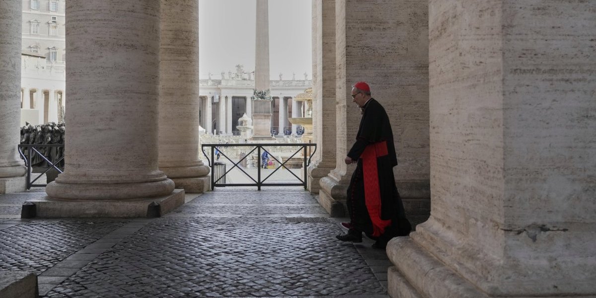 "Svi napolje!" Danas počinje konklava za izbor novog pape!