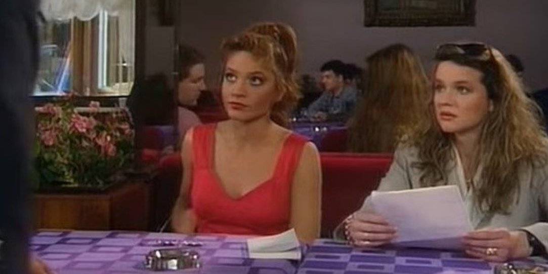 (FOTO) Sećate se Đinine najbolje drugarice iz "Srećnih ljudi"? Žarila je i palila devedesetih pa doživela infarkt