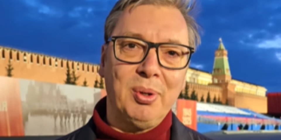 Sve radim za Srbiju, ponosan sam na njen slobodarski duh! Vučić sa Crvenog trga poslao jaku poruku (VIDEO)