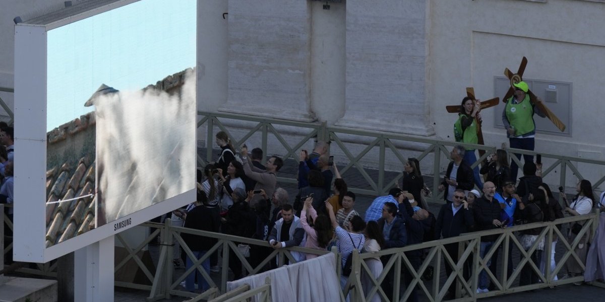 Ko je novi papa?! Izabran je brže od pape Franje! (FOTO)