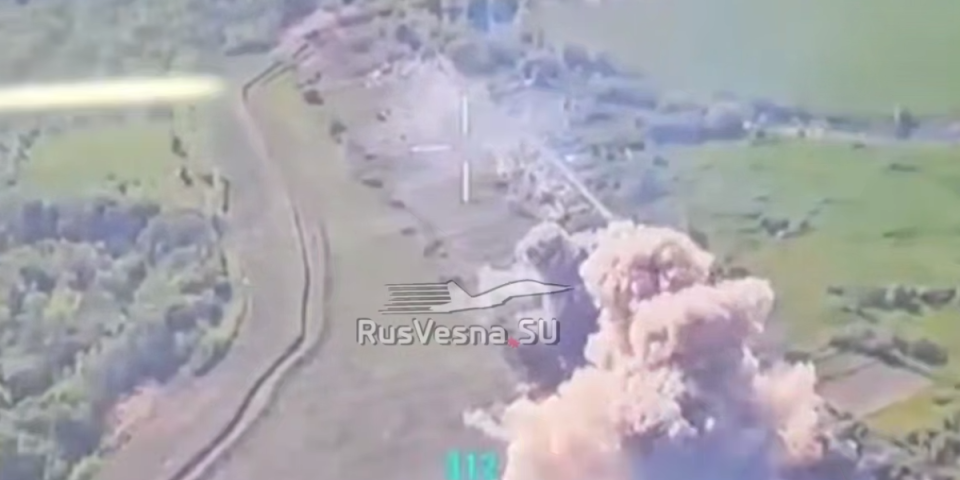 (VIDEO) Masakr pred Paradu pobede! Horor u Rusiji: Avijacija raznela neprijatelja u paramparčad, nanet strašan poraz Ukrajini!