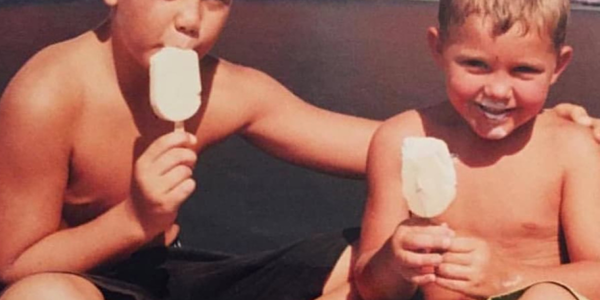 Stefan i Viktor kao deca