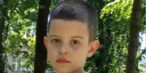 Pomozimo malom Nikši! Ovo mu je jedina šansa za bolju budućnost (FOTO)