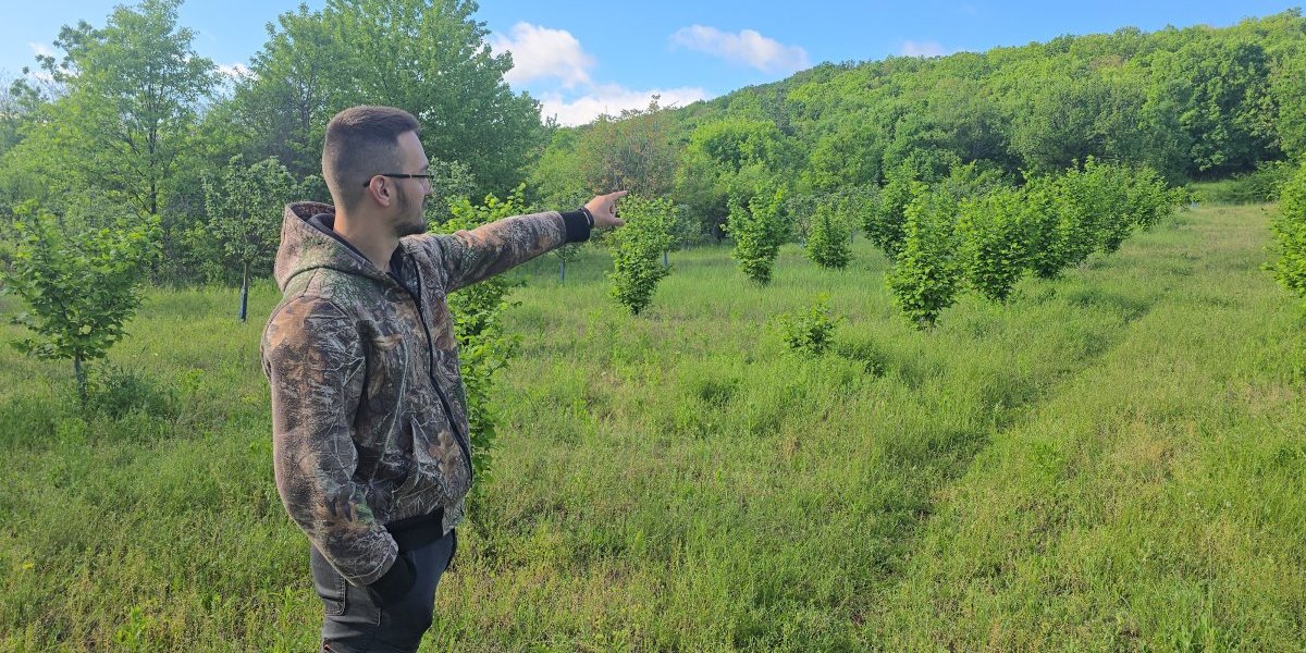 Kamera ga snimila na delu! Ljudi u šoku! (FOTO)