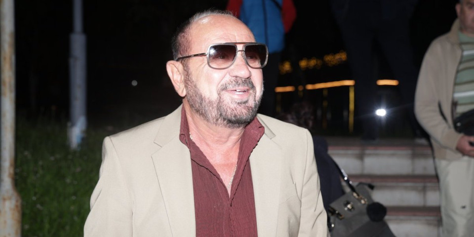 "Jurila me neka lujka!" Mile Kitić progovorio o vanbračnoj deci