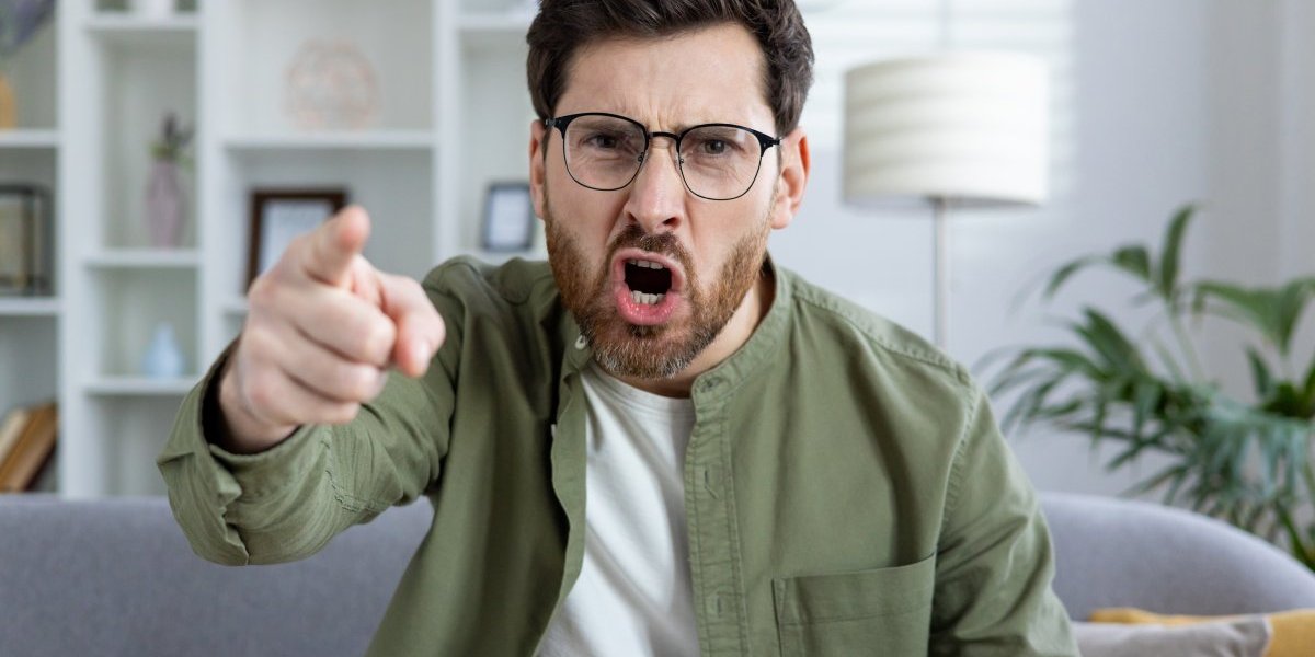 Ušao u apartman, pa usledio šok: Našao papir sa strogim pravilima - Srbi pobesneli