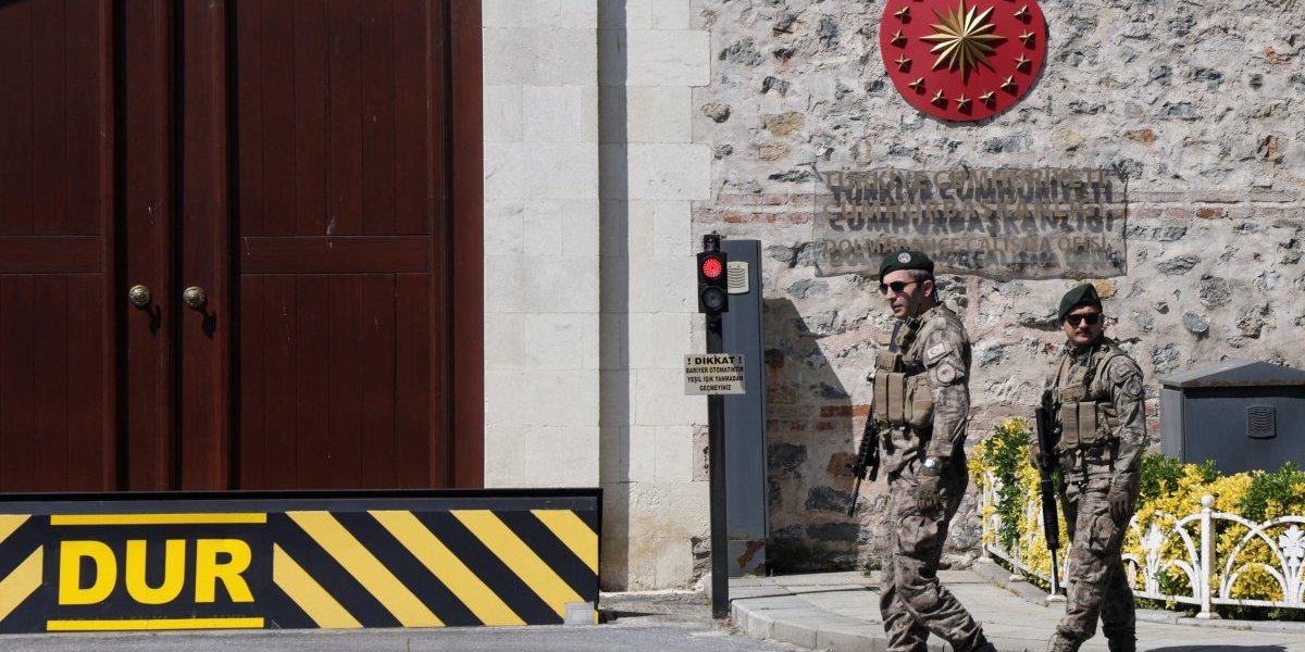 Svi putevi vode u Istanbul, a tamo ništa od pregovora Rusa i Ukrajinaca?