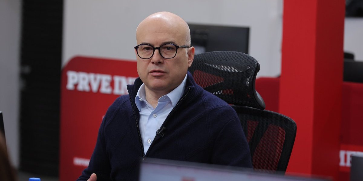 Vučević o lažnim navodima u antisrpskim medijima: Nikakva SANU nije tražila smenu predsednika, to je bolesna želja blokadera-foteljaša!