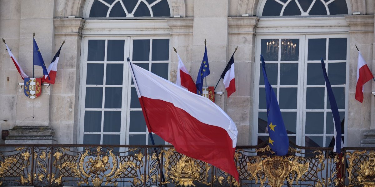 U susret predsedničkim izborima u Poljskoj: Ovo su tri glavna kandidata za izbornu trku, biće tesno i neizvesno