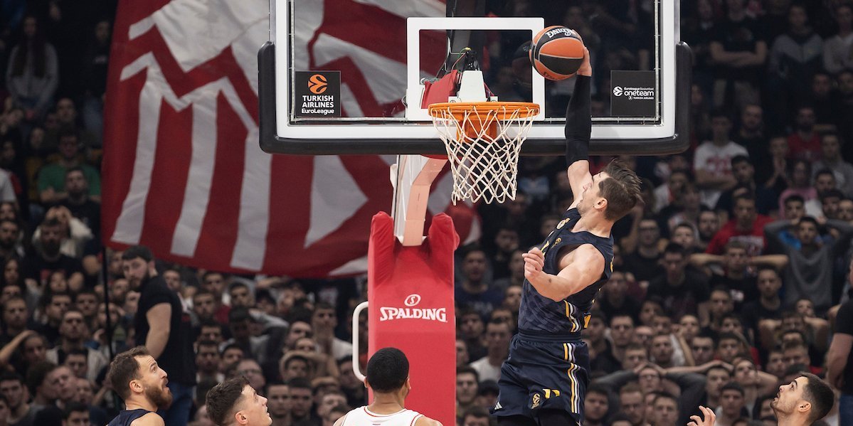 Zemljotres u Evroligi: Hezonja oblači crveno-belo?