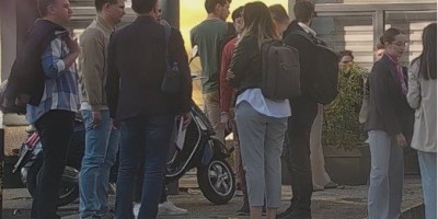 Blokaderi sa Fakulteta organizacionih nauka, svesni da imaju sve manju podršku svojih kolega sa te obrazovne institucije, došli su na "genijalnu" ideju kako da veštački "napumpaju" brojčano stanje.