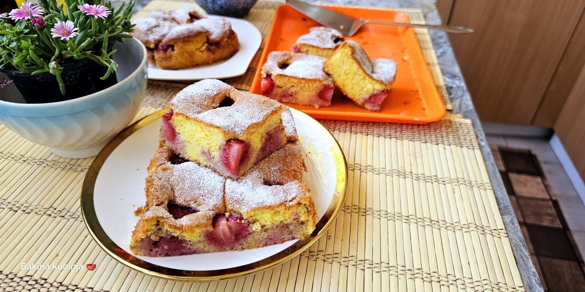 Kada zamirišu prve jagode: Najsočniji kolač po bakinom receptu koji morate probati (VIDEO)