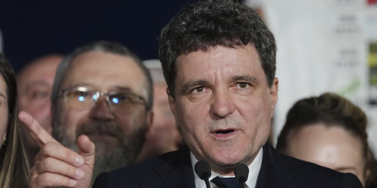 Šok preokret na predsedničkim izborima u Rumuniji! Stigle prve izlazne ankete, evo šta kažu rezultati!