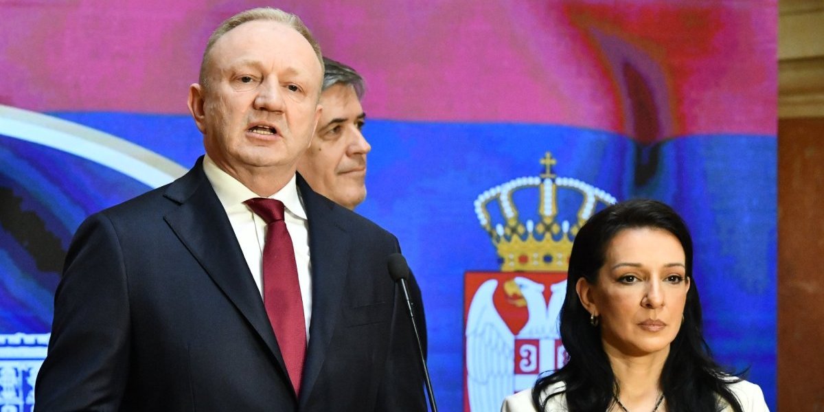 Đilas i Marinika u bedaku: Tajkunski dvojac izvisio za mesto na blokaderskoj listi