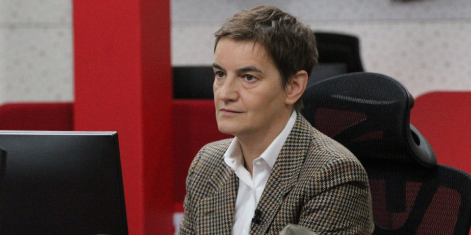 Brnabić ponovo razmontirala rektora Đokića: Od Univerziteta napravio stranku koju podržavaju Kandićka i Picula!