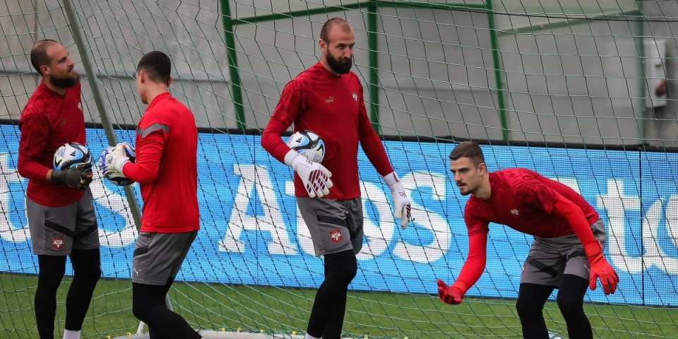 Niko nema što Srbija ima: Dva naša golmana među TOP 5 u Evropi (FOTO)