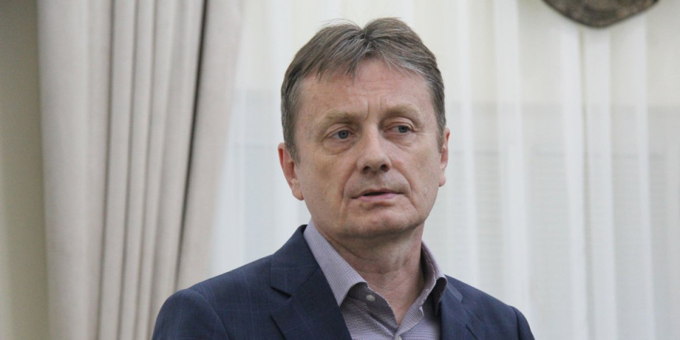 Prvo Glišićevo oglašavanje nakon izlaska iz bolnice: Otkrio kako se oporavlja nakon moždanog udara