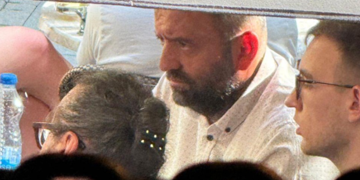 EKSKLUZIVNE FOTOGRAFIJE! Oni sa Hrvatima i opozicijom ugovaraju imena za blokadersku listu