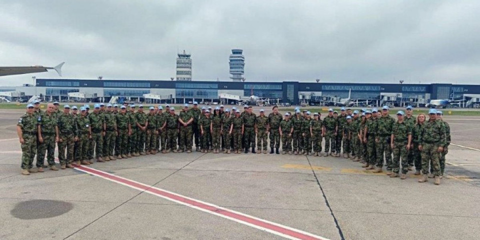 Srpski plavi šlemovi čuvaju Afriku! U ovoj dalekoj zemlji izvršena zamena kontingenta i primoredaja dužnosti1