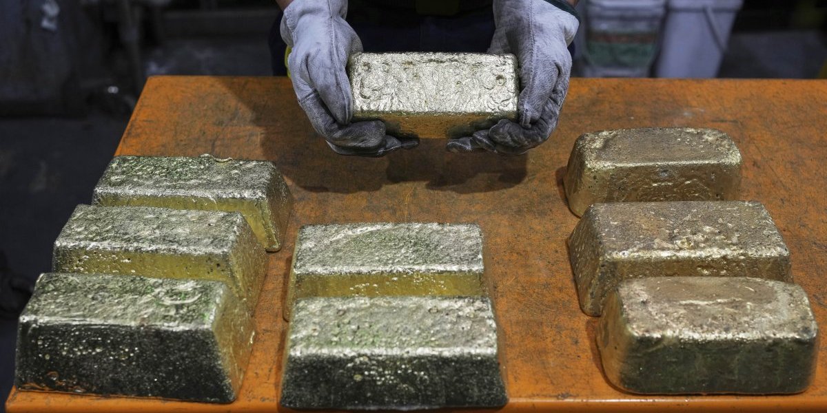 Ovako su Srbi mamili bogataše: Novac, zlatne poluge, kripto-valute...- Detalji filmske prevare