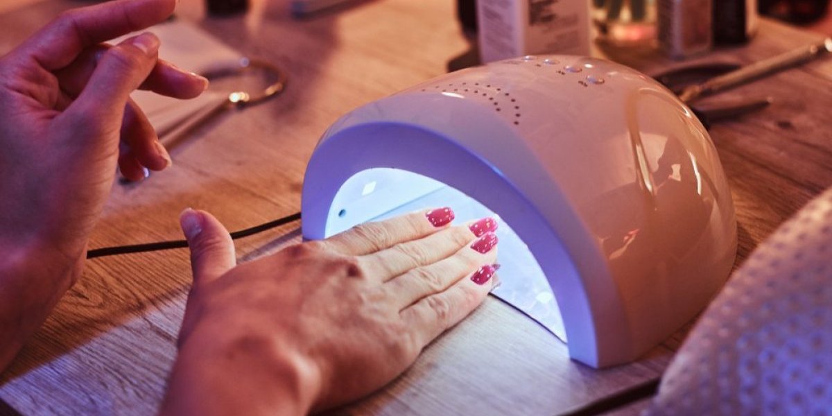 Zastrašujući rizici popularnog manikira - Upozorenja stručnjaka od kojih žene drhte