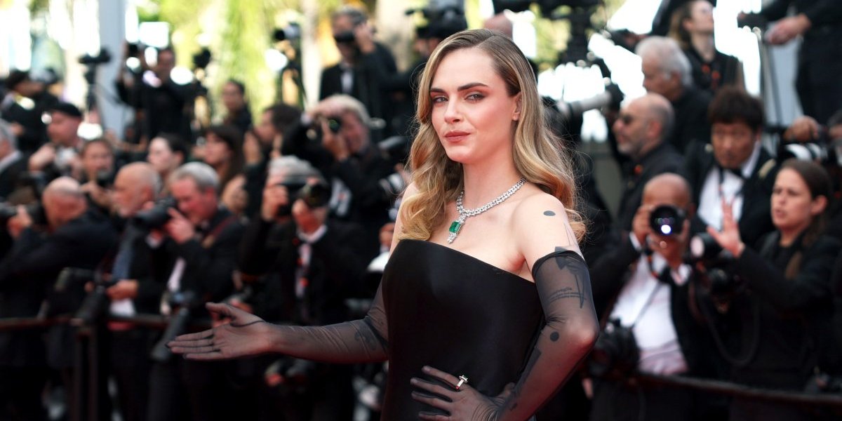 Nećete verovati kako sada izgleda Kara Delevinj: Manekenka razbila sve standarde novom frizurom u Kanu! (FOTO)