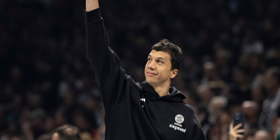 Bajern se zbog Lučića obratio navijačima Partizana - i to na srpskom jeziku