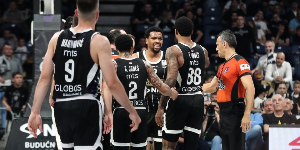 Zaboravljeni igrač u "Areni":"Grobari" u šoku, evo ko je došao da bodri Partizan protiv Dubaija