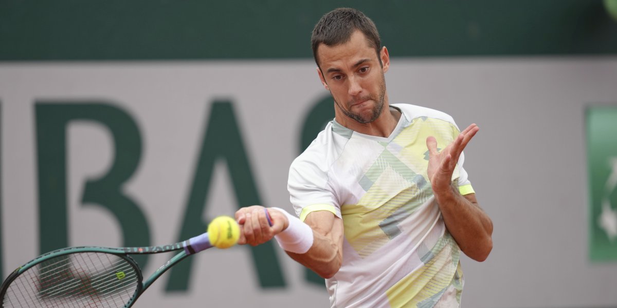 Kraj za još jednog Srbina na Vimbldonu: Đere uzeo set Rusu, ali više nije mogao