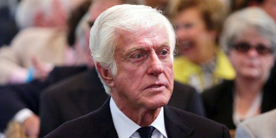 "Proklet sam": Legendarni glumac pred 100. rođendan otkriva tajnu koja ga proganja