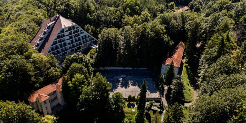 Top mesto koje morate posetiti leti! Noćenje za dvoje 2.000 dinara, a lečenje besplatno (FOTO)