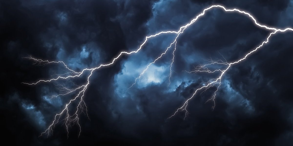 Nevreme tutnji kroz Srbiju: Evo kako će se kretati iz sata u sat