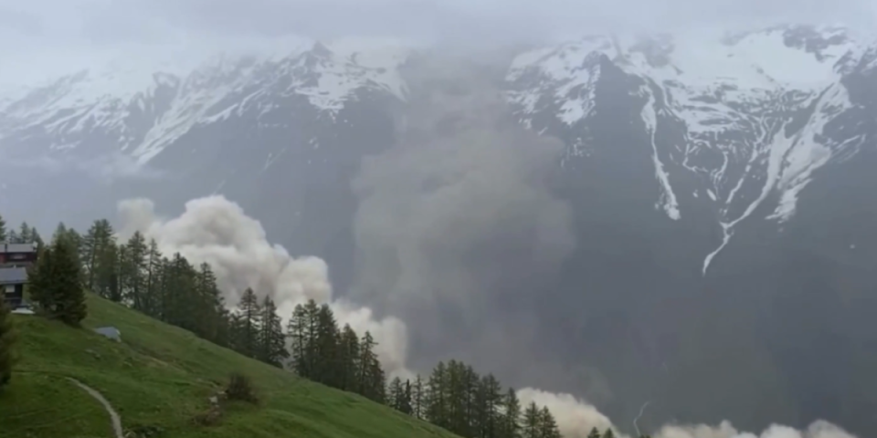 Tela braće iz Hrvatske pronađena: Odnela ih lavina u Sloveniji