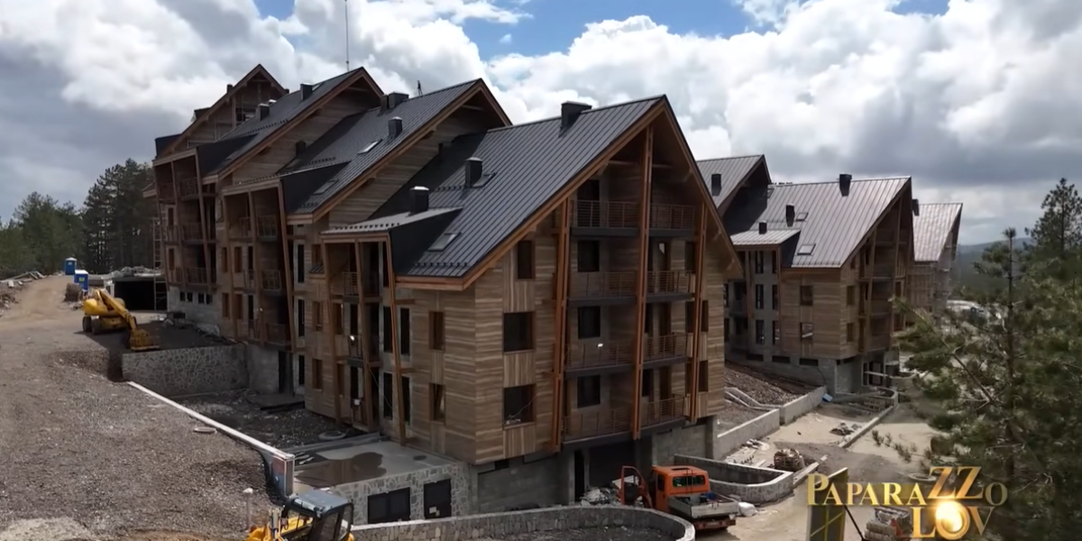 Kompleks Saše Matića na Tari