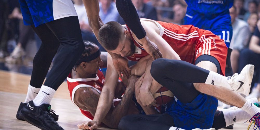 Zvezdin poziv "delijama": Pomozite momcima, nedorasli ljudi iz ABA lige ih se plaše