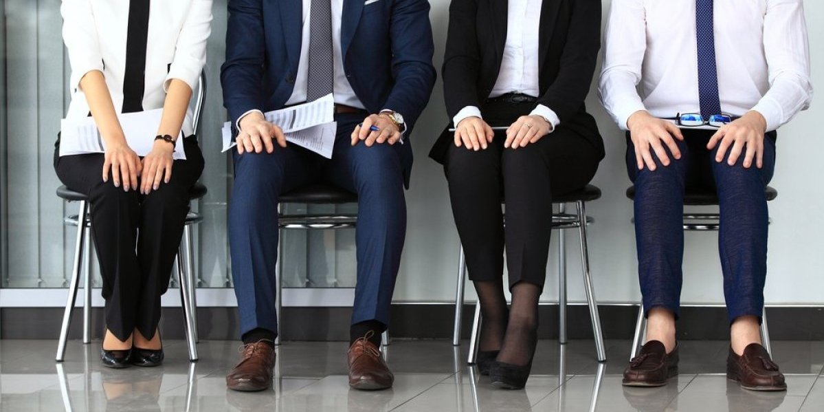 Način na koji sedite otkriva kakva ste osoba - Otkrijte koji ste tip od ovih 5