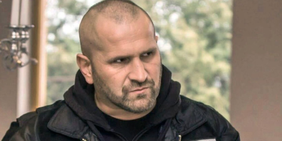 Makrou pozlilo u sudnici: Đugum podvodio maloletnice, a kolabirao na suđenju