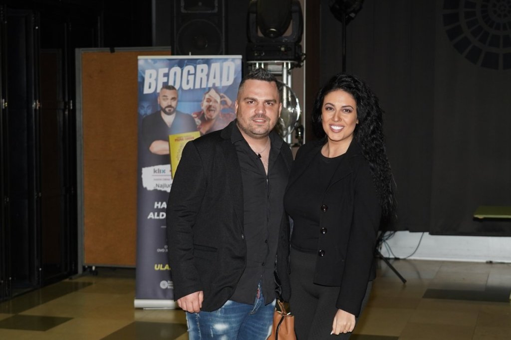 "Mešao sam malter na groblju": Bane Čolak otkrio zašto odlaže svadbu sa pevačicom