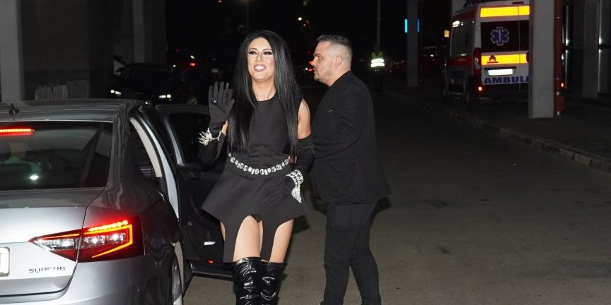 Častio celu kafanu kad je raskinula sa njegovim sinom - Pevačica na stubu srama