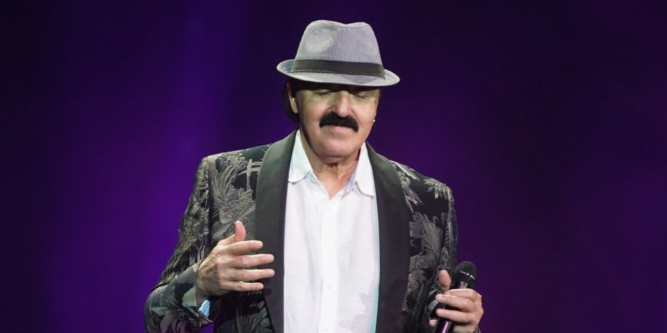 "Haris je ženskaroš, ljuta sam na njega": Pevačica bez dlake na jeziku o Džinoviću