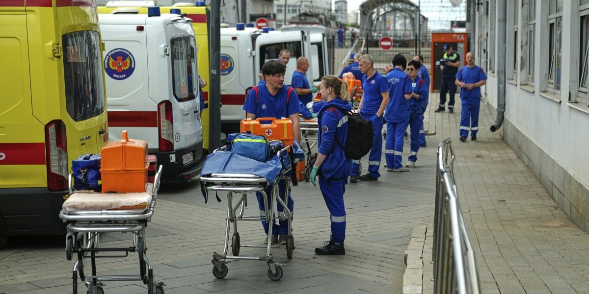 Moskva van sebe od besa, zapretila Ukrajini: Stajaćete uza zid vezanih očiju ili gledajući u cev topa (FOTO)