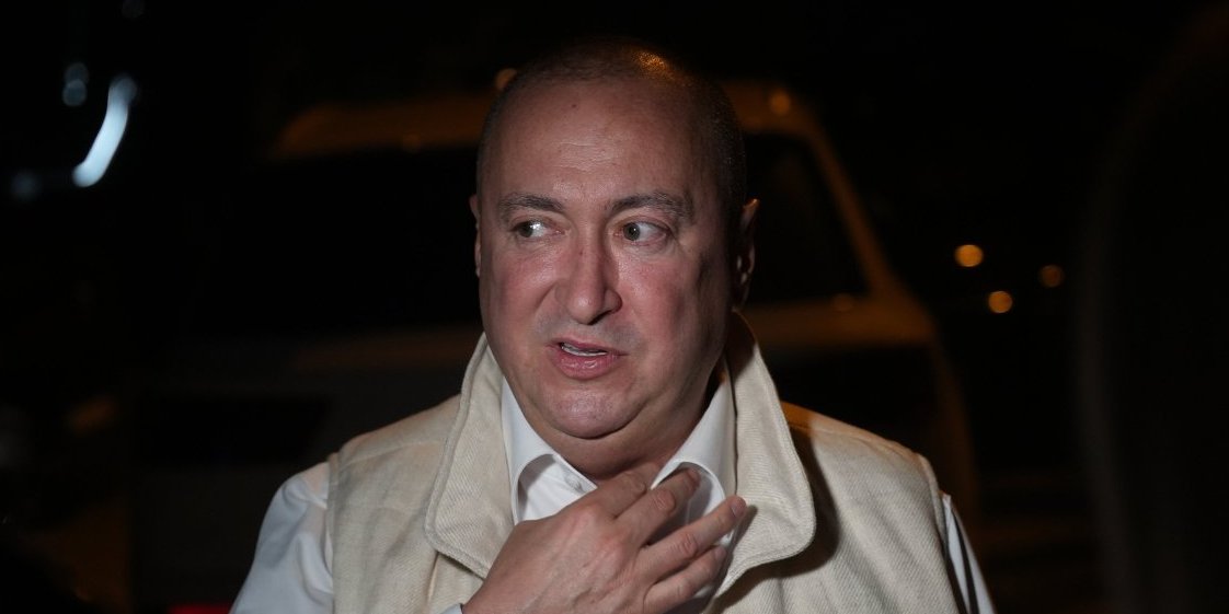 Đani potpuno onemoćao, ne može ni flašu da podigne