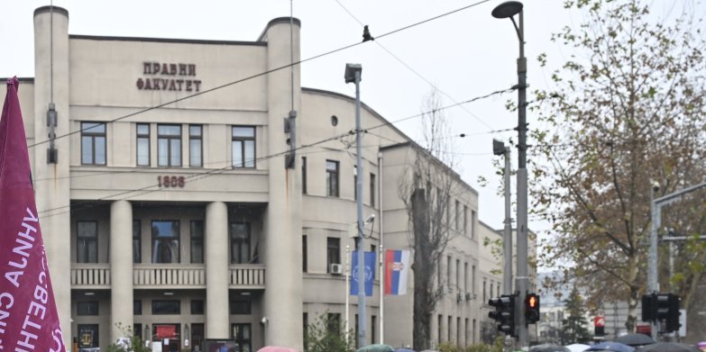 Metastaza blokaderskog ludila: Student-blokader napao profesorku na Pravnom fakultetu