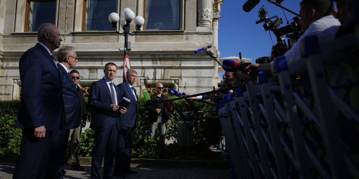 Objavljeni detalji ruskog memoranduma: Evo šta sve Moskva traži za prekid vatre i mir u Ukrajini!