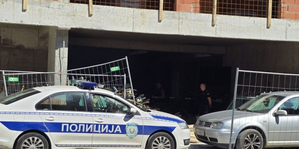 Srećan kraj drame na gradilištu u Aranđelovcu: Radnik iz Turske sišao s krana